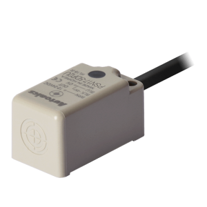 Loại dây và nguồn: Loại 3 dây DC 12-24VDC
 	Kích thước bên cảm biến: Kích thước khung 17mm
 	Khoảng cách cảm biến: 5mm
 	Mục tiêu phát hiện tiêu chuẩn: 18 × 18 × 1mm (sắt)
 	Tần số đáp ứng: 700Hz