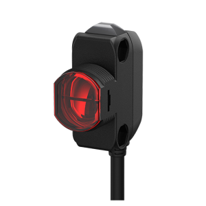 Các cảm biến quang điện dòng BH có khả năng lắp phía trước bằng đai ốc M18 và nắp vặn hoặc lắp bên bằng vít và đai ốc M3. Các tùy chọn cài đặt linh hoạt cho phép ứng dụng dễ dàng trong các cài đặt công nghiệp khác nhau. Các cảm biến có thể tạo ra các đầu ra cực thu hở NPN và PNP riêng lẻ hoặc đồng thời bằng cấu hình dây đơn giản. Cấu trúc bảo vệ IP67 cung cấp khả năng hoạt động ổn định và không bị lỗi ngay cả trong môi trường ẩm ướt hoặc bụi bẩn.